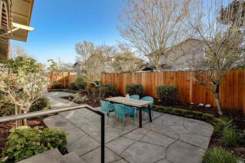 1197 Rochioli Dr, Windsor, CA 95492 photo 37