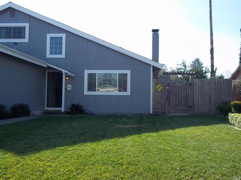 1073 Sparrow Ln, Fairfield, CA 94533 photo 1