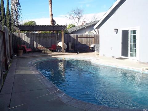 1073 Sparrow Ln, Fairfield, CA 94533 photo 36