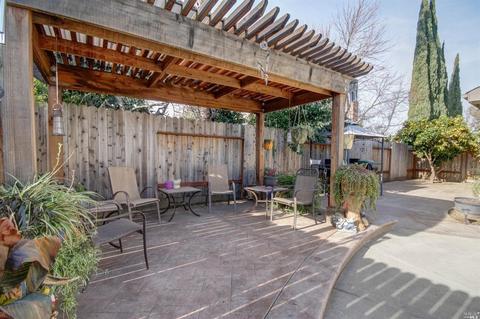 1073 Sparrow Ln, Fairfield, CA 94533 photo 7
