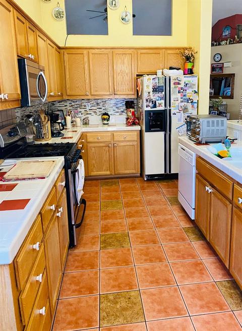 187 Dyer Ave, Manteca, CA 95336 photo 7