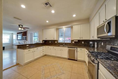 2278 Toscano Dr, Manteca, CA 95337 photo 16