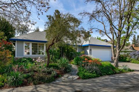 2214 Humboldt Ave, Davis, CA 95616 photo 2