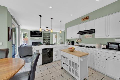 3044 Ponteverde Ln, Davis, CA 95618 photo 11