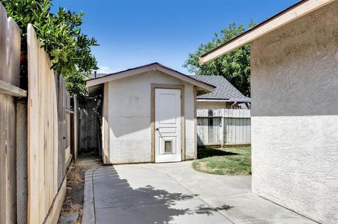 1313 Eugene Ave, Modesto, CA 95351 photo 32