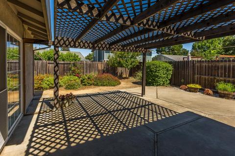 471 Abbey St, Winters, CA 95694 photo 5