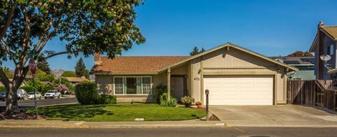 471 Abbey St, Winters, CA 95694 photo 1