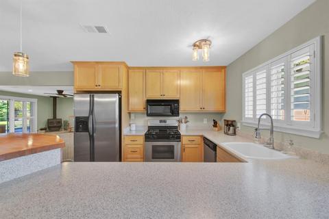 410 Luis Pl, Winters, CA 95694 photo 8