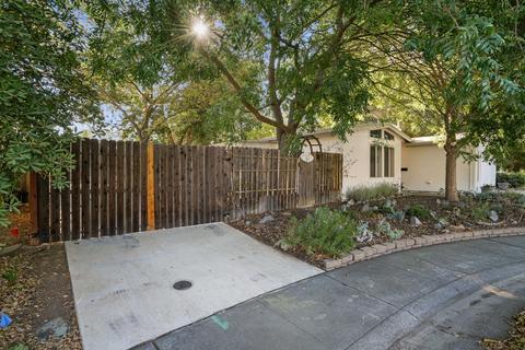 828 Braddock Ct, Davis, CA 95618 photo 4