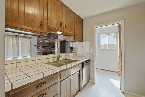 2816 Sapphire Dr, Modesto, CA 95355 photo 15