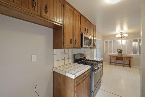 2816 Sapphire Dr, Modesto, CA 95355 photo 19