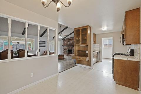 2816 Sapphire Dr, Modesto, CA 95355 photo 13