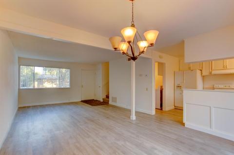 1811 Sycamore Ln, Davis, CA 95616 photo 6