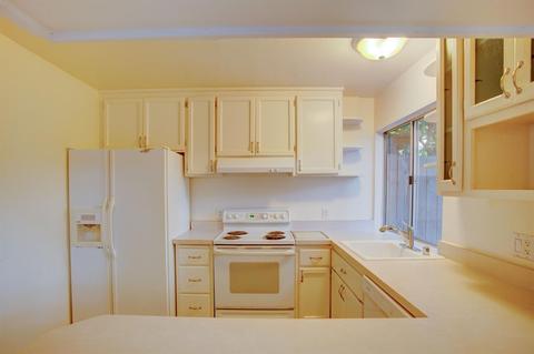 1811 Sycamore Ln, Davis, CA 95616 photo 10