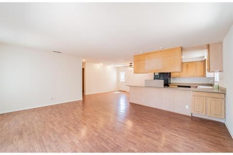 1027 Eisenhower Way, Winters, CA 95694 photo 7