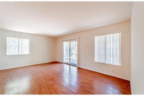 1027 Eisenhower Way, Winters, CA 95694 photo 5