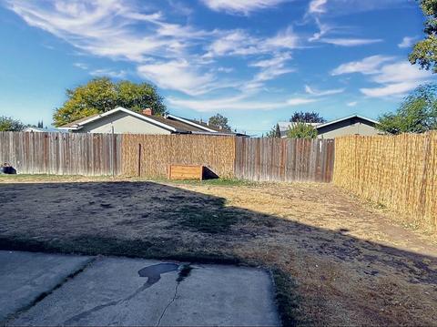 4418 Martel Dr, Olivehurst, CA 95961 photo 18