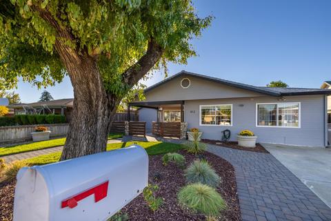 812 Taylor St, Winters, CA 95694 photo 5