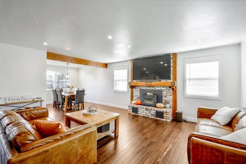 19340 N Perryman Rd, Lodi, CA 95242 photo 3