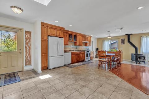1038 Kennedy Dr, Winters, CA 95694 photo 4