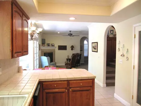 3615 Mono Pl, Davis, CA 95618 photo 5