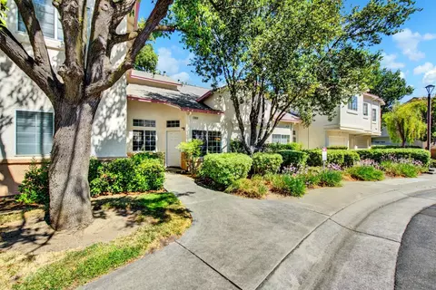 1033 Greene Ter, Davis, CA 95618