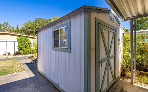 252 Quarter Cir, Davis, CA 95618 photo 25