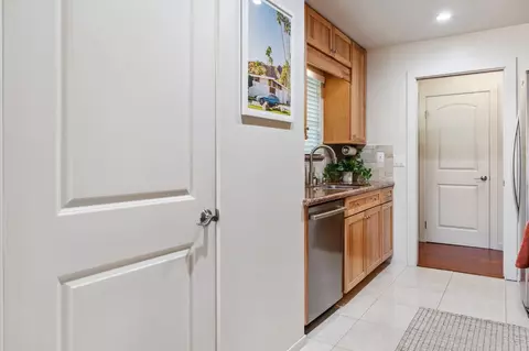 809 Mace Blvd, Davis, CA 95618 photo 15