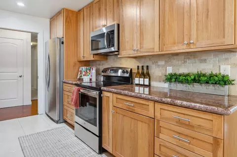 809 Mace Blvd, Davis, CA 95618 photo 17