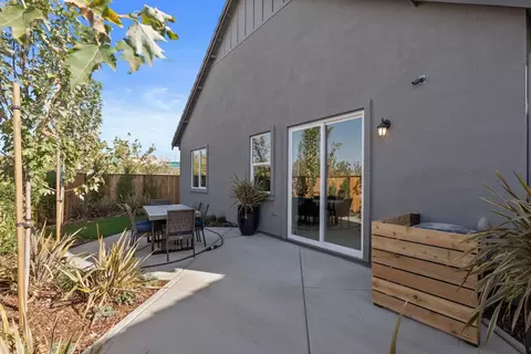 5542 Thomson Loop, Davis, CA 95616 photo 39