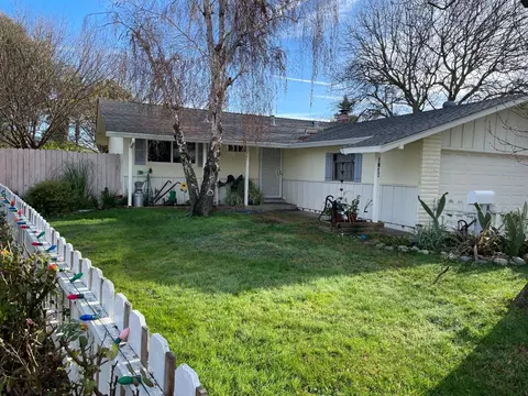 1812 Cork Pl, Davis, CA 95618 photo 2