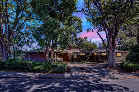 665 Elmwood Dr, Davis, CA 95616 photo 24