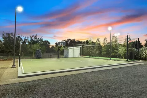 43195 Montgomery Ave, Davis, CA 95618 photo 8
