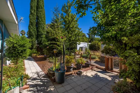 131 Full Cir, Davis, CA 95618 photo 42