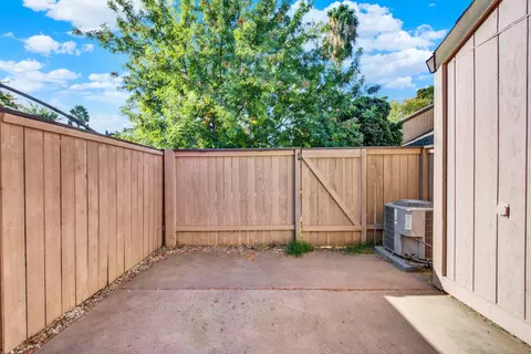 4138 Cowell Blvd, Davis, CA 95618 photo 39