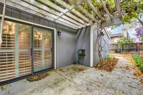 725 Pamplona Ave, Davis, CA 95616 photo 47