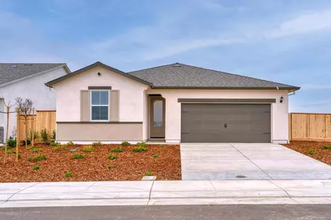 3421 Dillion Way, Denair, CA 95316