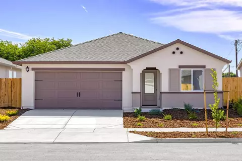 2221 Woods Dr, Linda, CA 95901