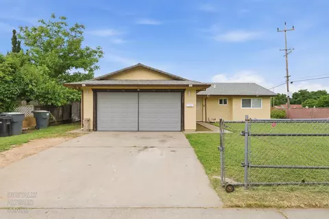 7200 Strand St, Sacramento, CA 95828