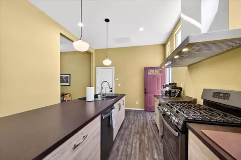 Kitchen - 43 Main St, Isleton, CA 95641 photo 3 of 5