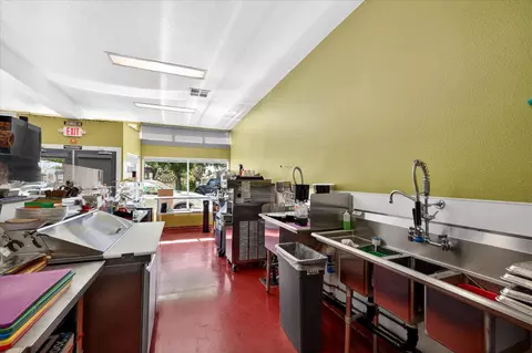 Kitchen - 43 Main St, Isleton, CA 95641 photo 4 of 5