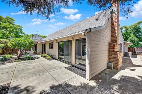 142 Ipanema Pl, Davis, CA 95616 photo 36