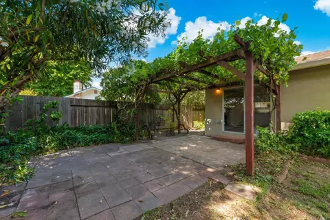 1807 Raintree Pl, Davis, CA 95618 photo 41