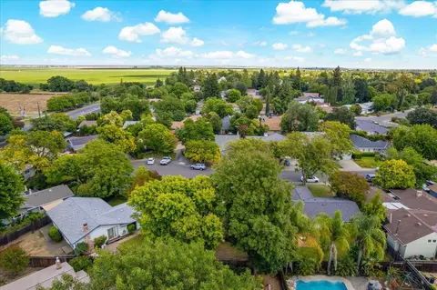 1807 Raintree Pl, Davis, CA 95618 photo 53