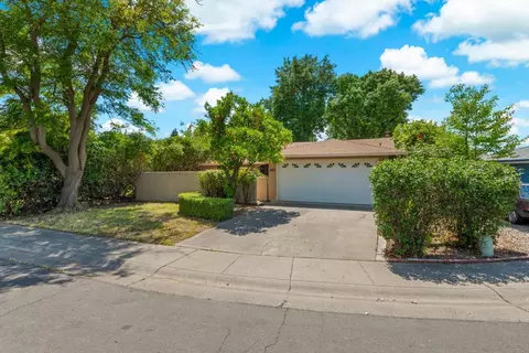 1807 Raintree Pl, Davis, CA 95618 photo 3