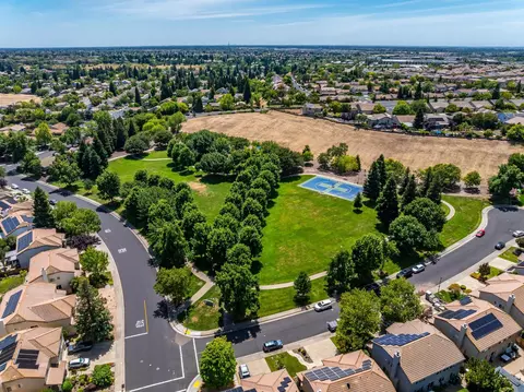 View/Area - 5319 Wesley Rd, Rocklin, CA 95765 photo 10 of 13