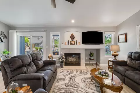 Living - 5319 Wesley Rd, Rocklin, CA 95765 photo 2 of 2