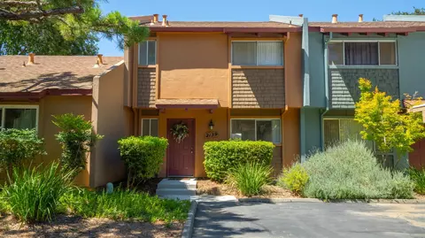 Exterior - 2139 Bella Casa St, Davis, CA 95616 photo 1 of 14