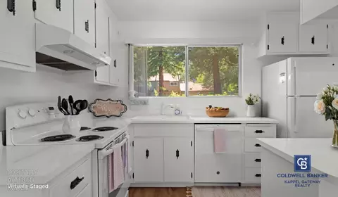 Kitchen - 2139 Bella Casa St, Davis, CA 95616 photo 2 of 4