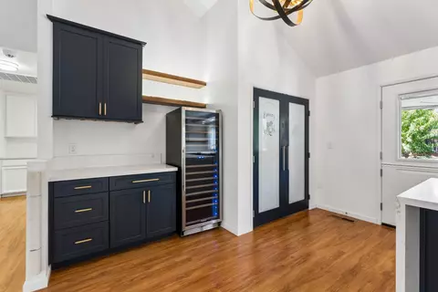 Entry Way - 1012 Hillview Ln, Winters, CA 95694 photo 2 of 2